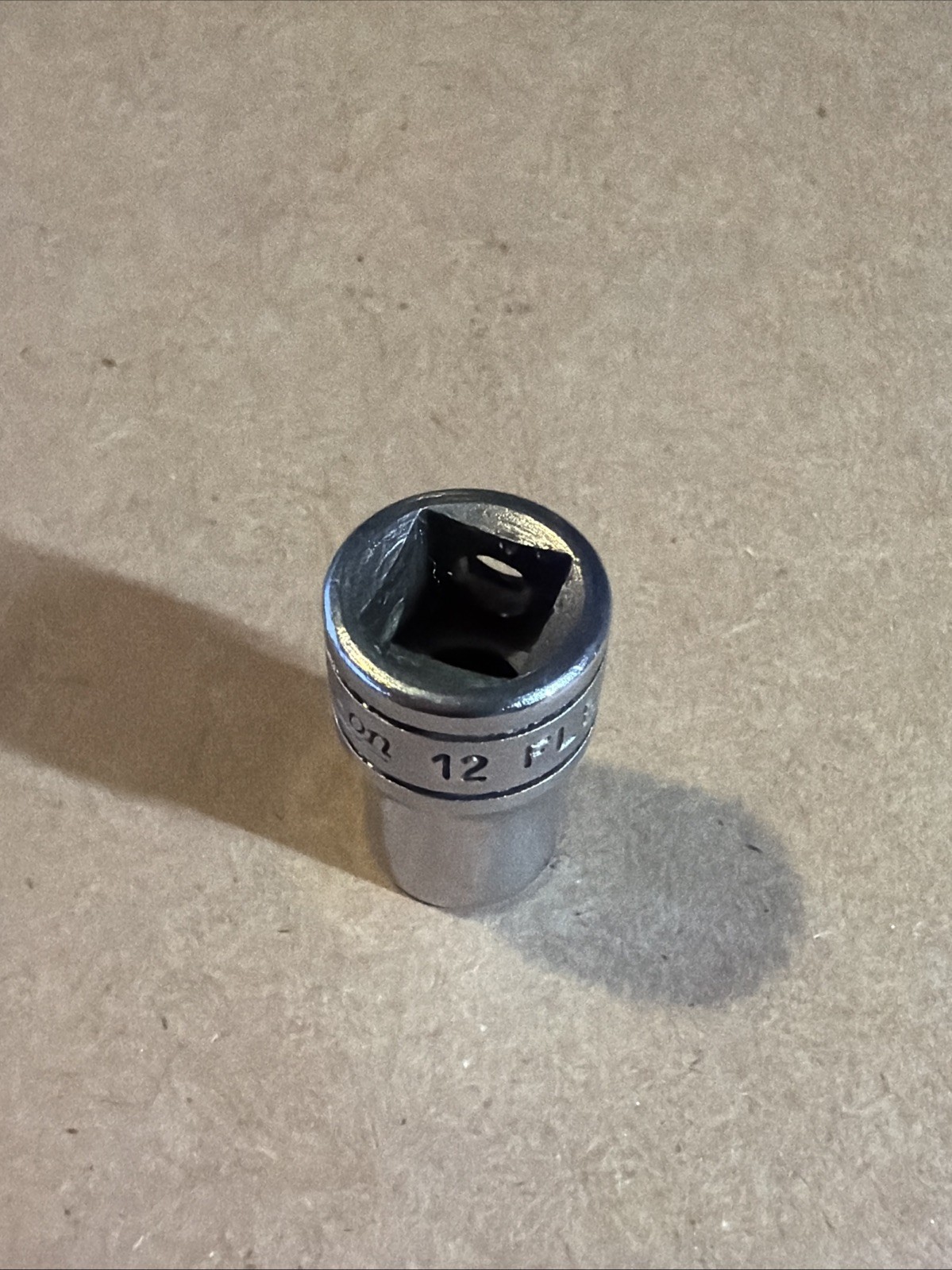 Snap On 3/8″ Drive E12 Shallow Inverted Torx Socket FLE120