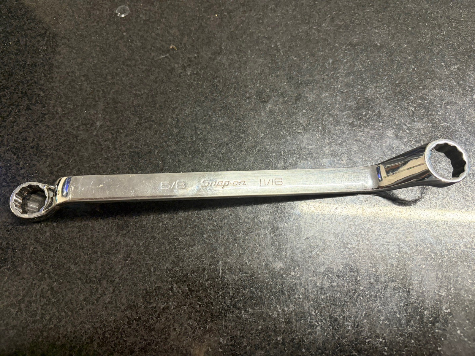 Snap On 5/8-11/16″ 12-Point SAE 60° Deep Offset Box Wrench XO2022