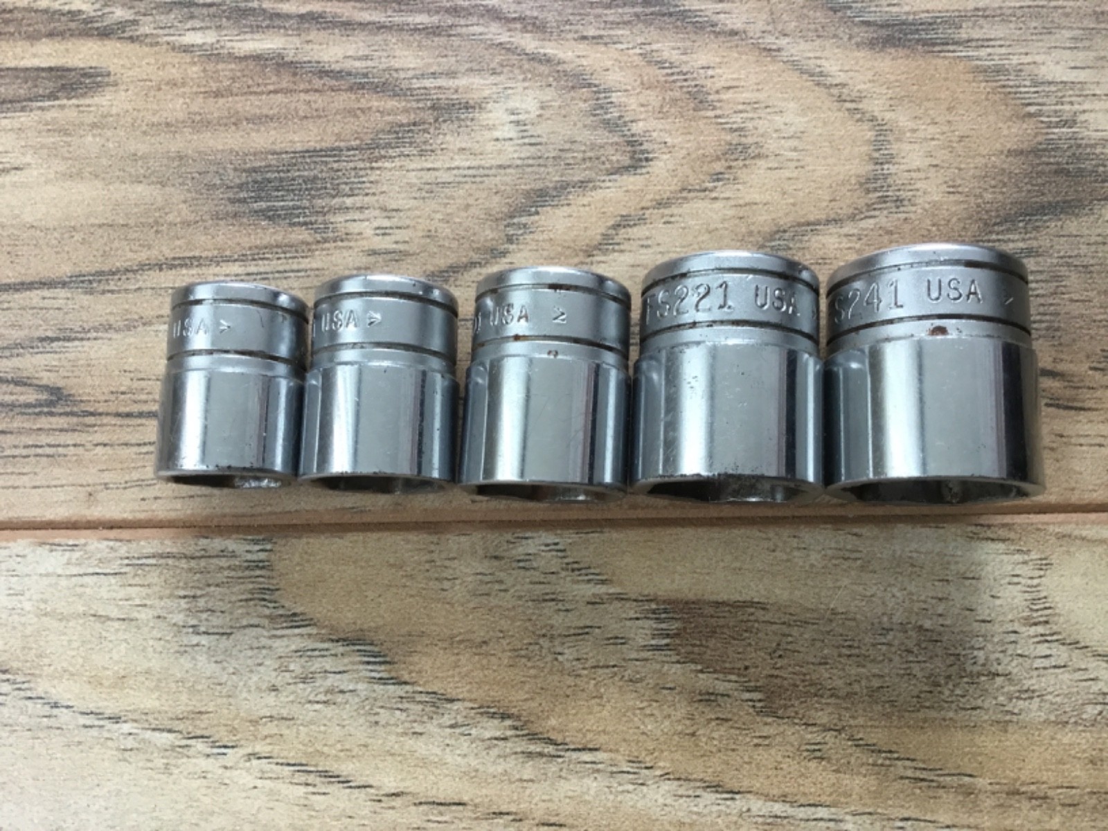 Snap-On 5 Piece Socket Lot – FS Series 3/8″ Drive 6PT, 1/2″ to 3/4″ USA