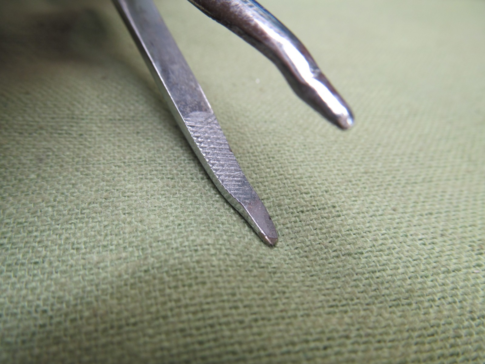 Vtg. Utica 777 Long Reach Needle Nose Pliers – Unique Tip Shape – Must See