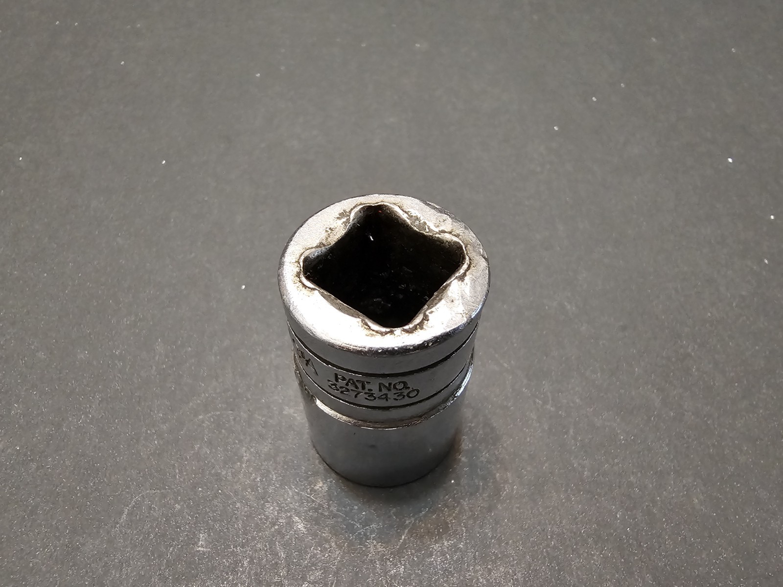 Snap-On TW221 11/16″ Shallow Standard Socket