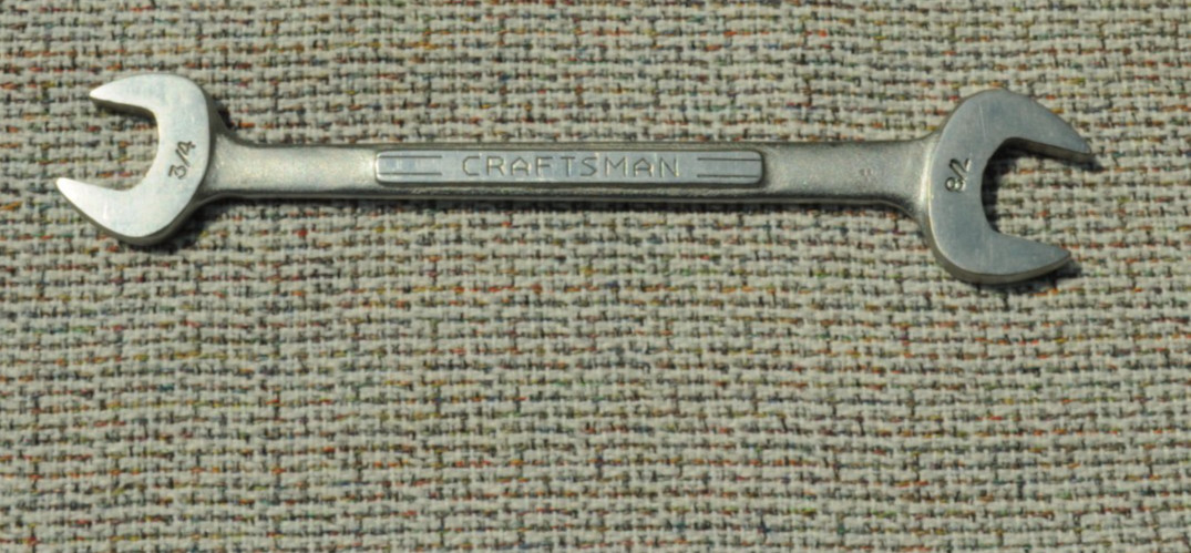 9 PC. USA CRAFTSMAN V OPEN END WRENCH SET WITH VINTAGE HOLDER