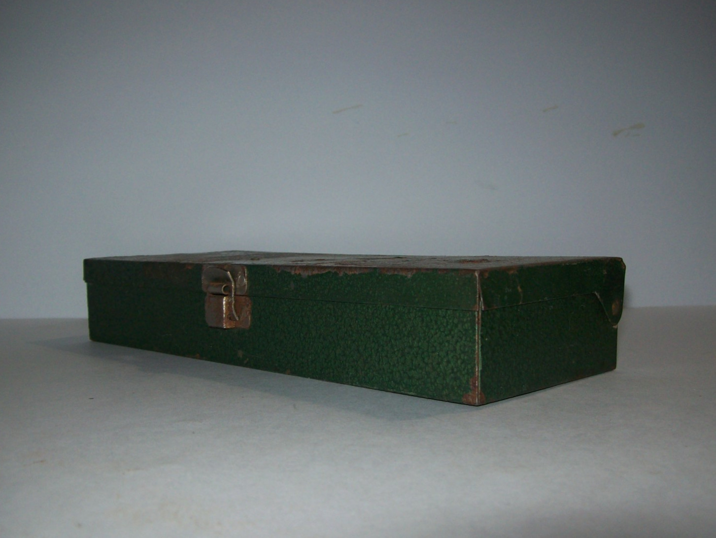 EMPTY Vintage S-K Tools Green Metal Socket Set Case Box, 11″L x 4″ W x 1.75″ T