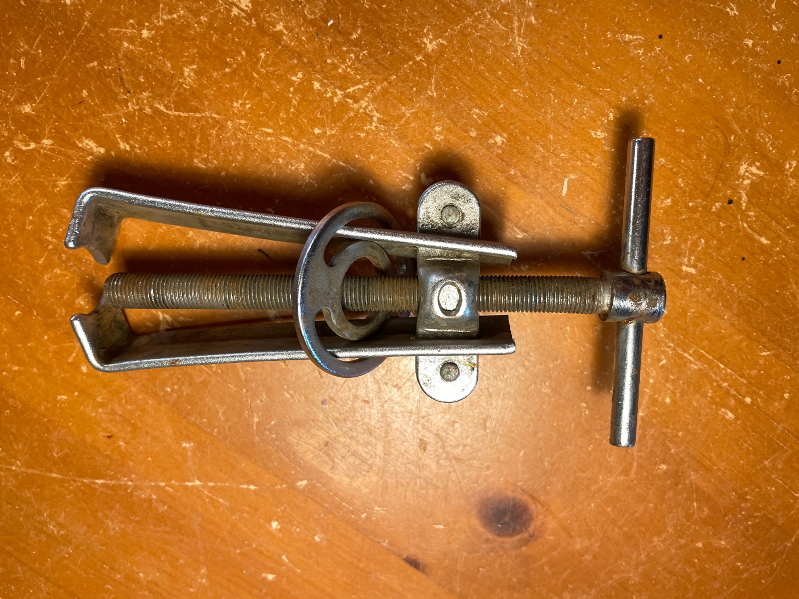 Vintage Chicago Specialty MFG Co Wheel Puller Tool Small Gear Puller 6″