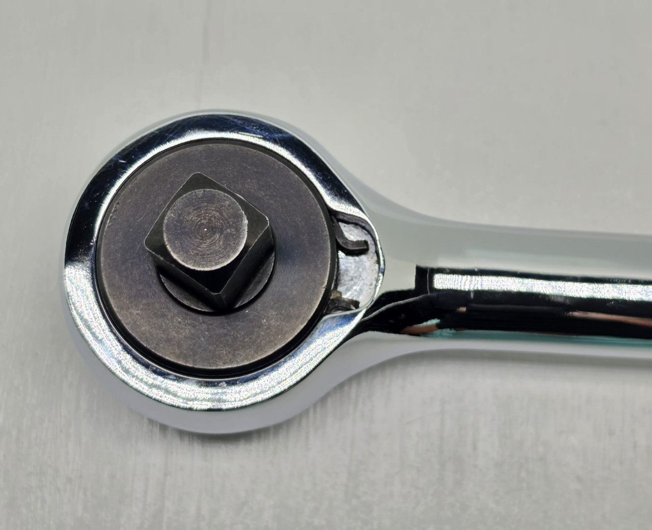 SK Professional Series 40170 1/2″ Drive 15″ Long Ratchet USA