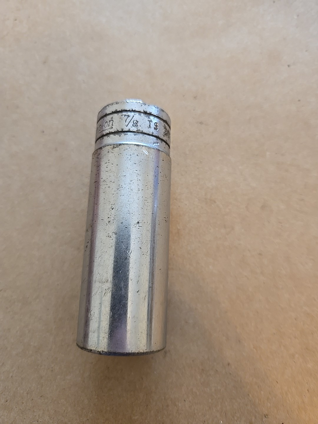 Snap On 1/2″ Drive 7/8″ 6PT SAE Deep Chrome Socket Worn TS281