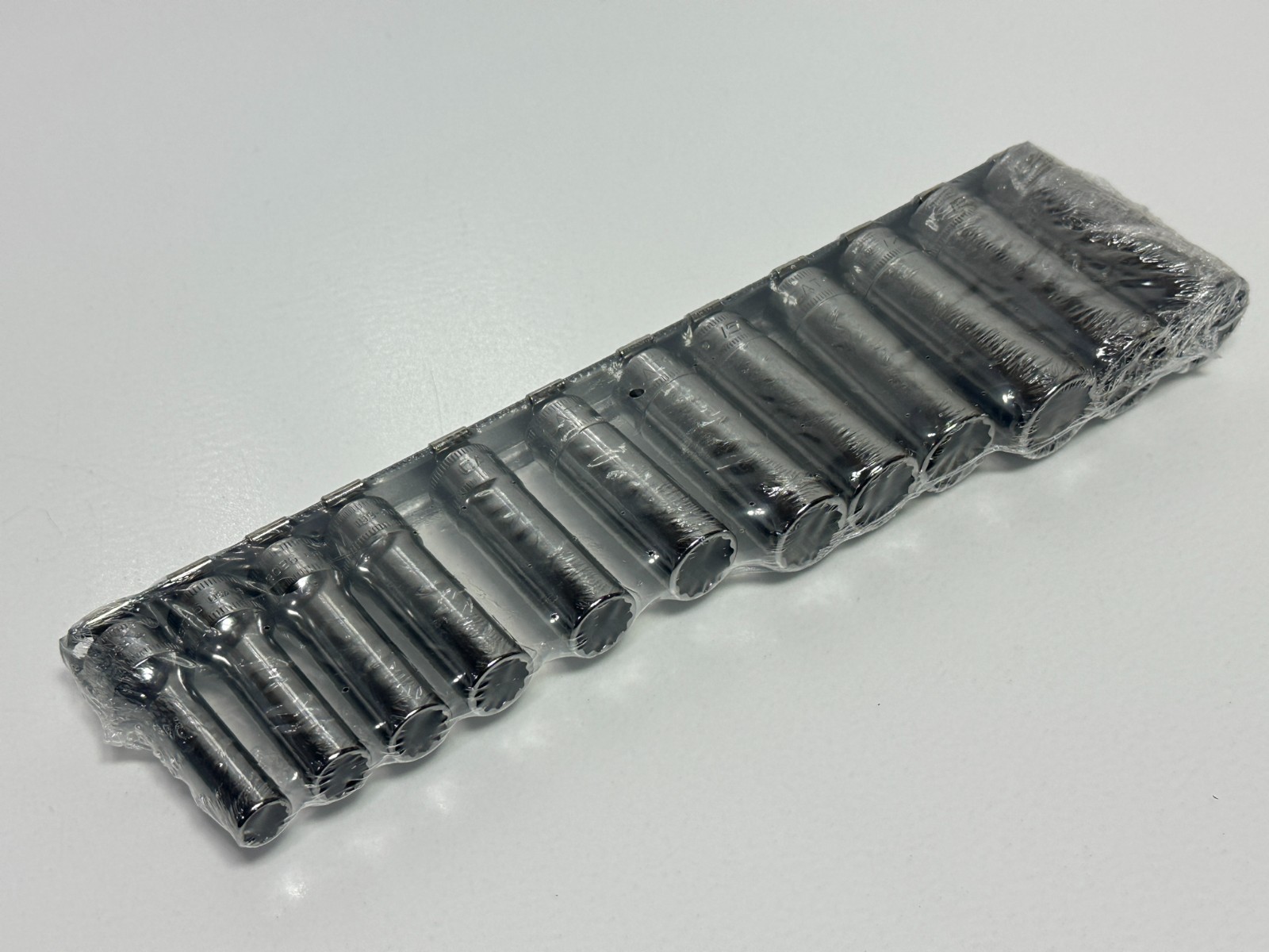 🇺🇸 CAT Caterpillar USA 12pc Deep Metric 8-19mm Socket Set 3/8″ Drive 12-Point