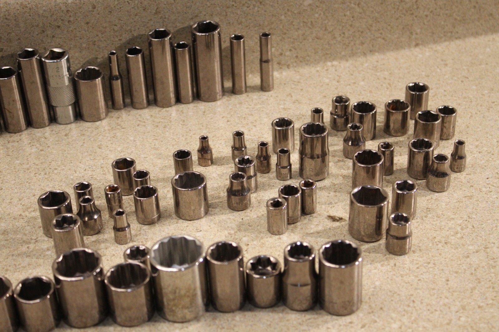 Lot Of Various SAE Sockets & Deep Sockets Ratchet Tools 8443 M5