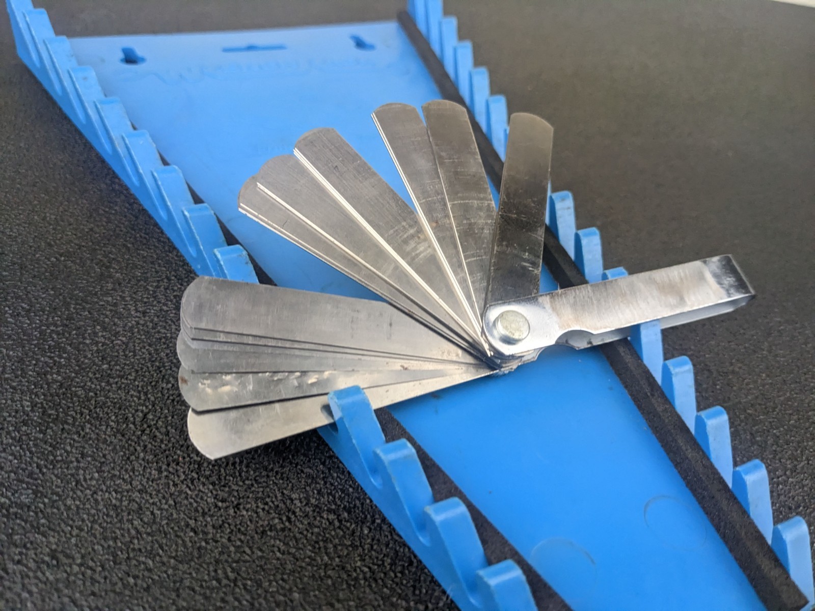 #bl570 Blue Point FB325A Feeler Gauge Set 25 Blades Inches SAE Metric USA