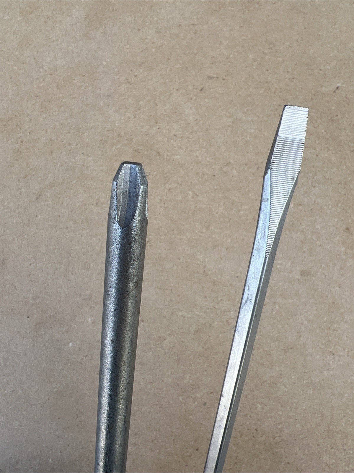 Craftsman Phillips 41298 + Slotted Flat Head 41582 Long Screwdriver Lot of 2 USA