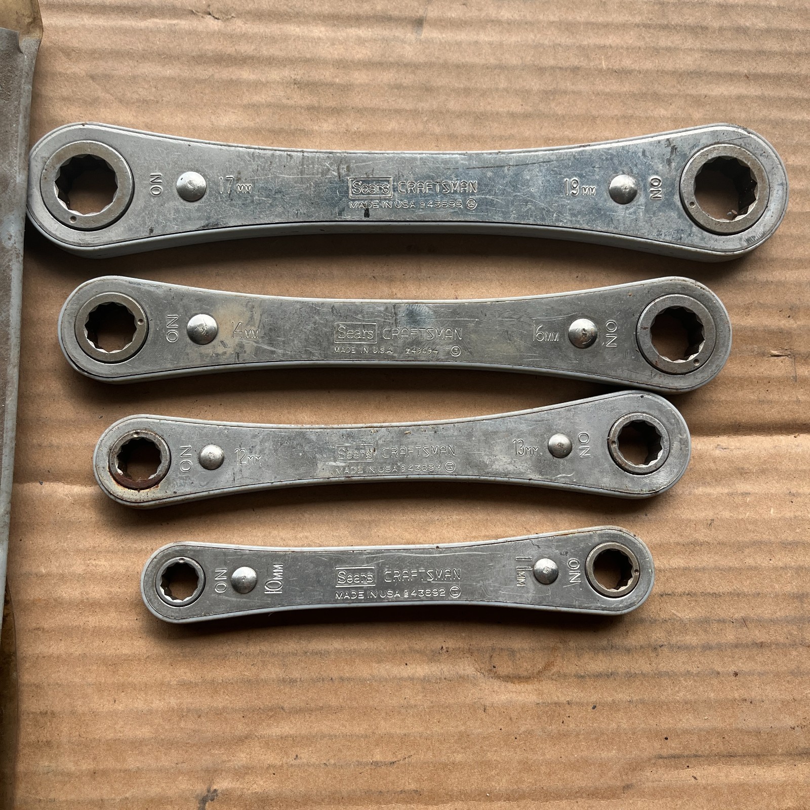 Sears Craftsman 4369 Metric Box End Ratcheting Wrench Set 4 Pc 10mm-19mm