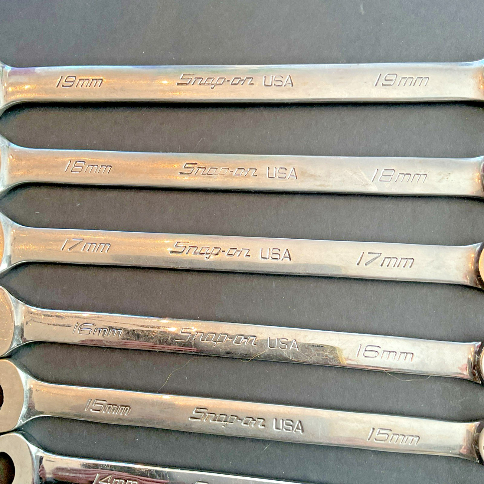 Snap On SOEXM 12-Point Metric Flank Drive Wrench Set 9 Pieces 11MM Thru 19MM