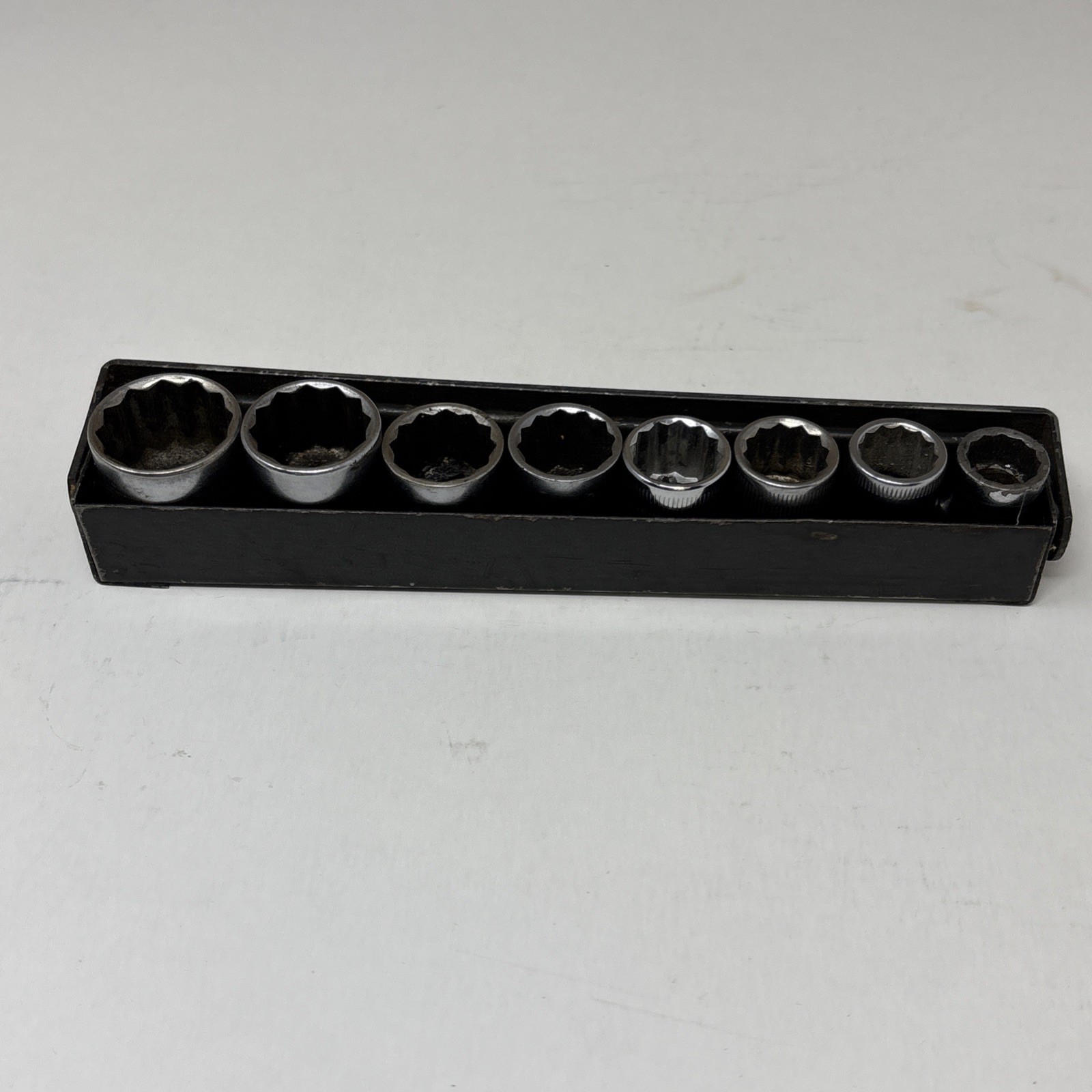 Craftsman 3/8 Drive Metric Socket Set Original Metal Tray V & VV 10mm-19mm 12PT