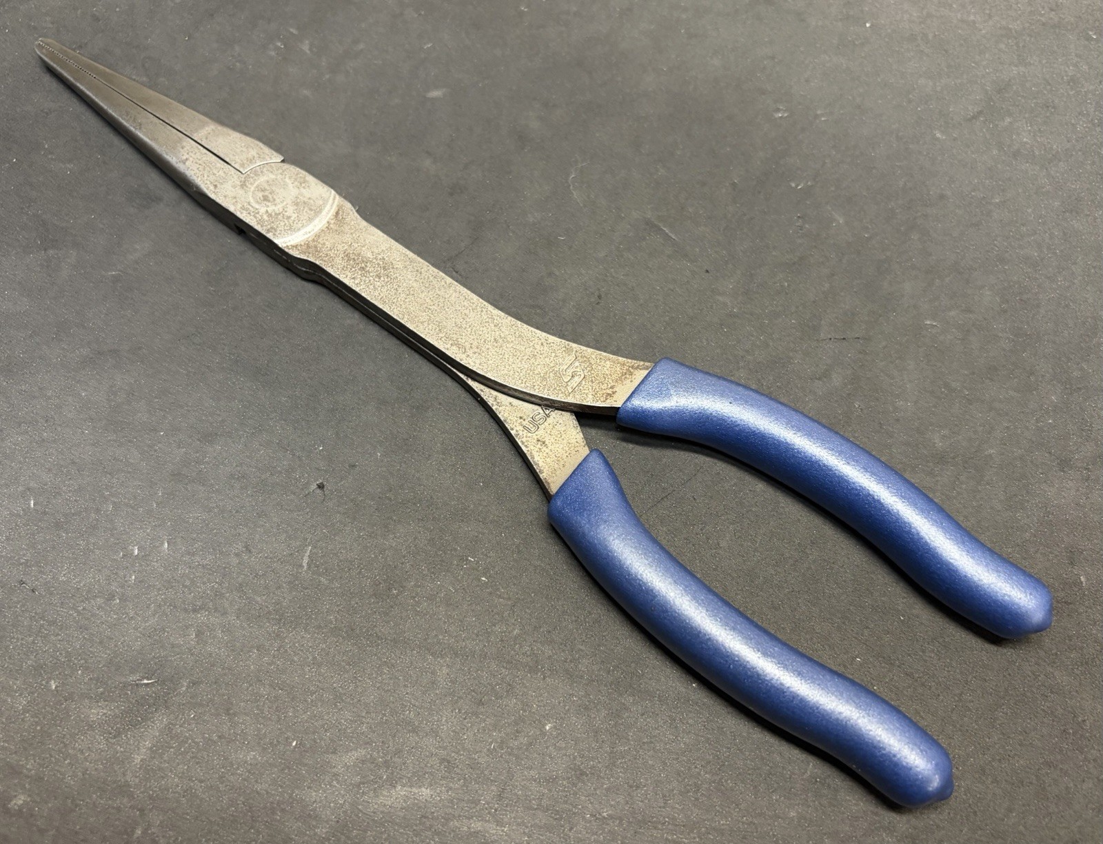 Snap-on Tools METALLIC BLUE Talon Soft Grip 11” Long Needle Nose Pliers 911ACF