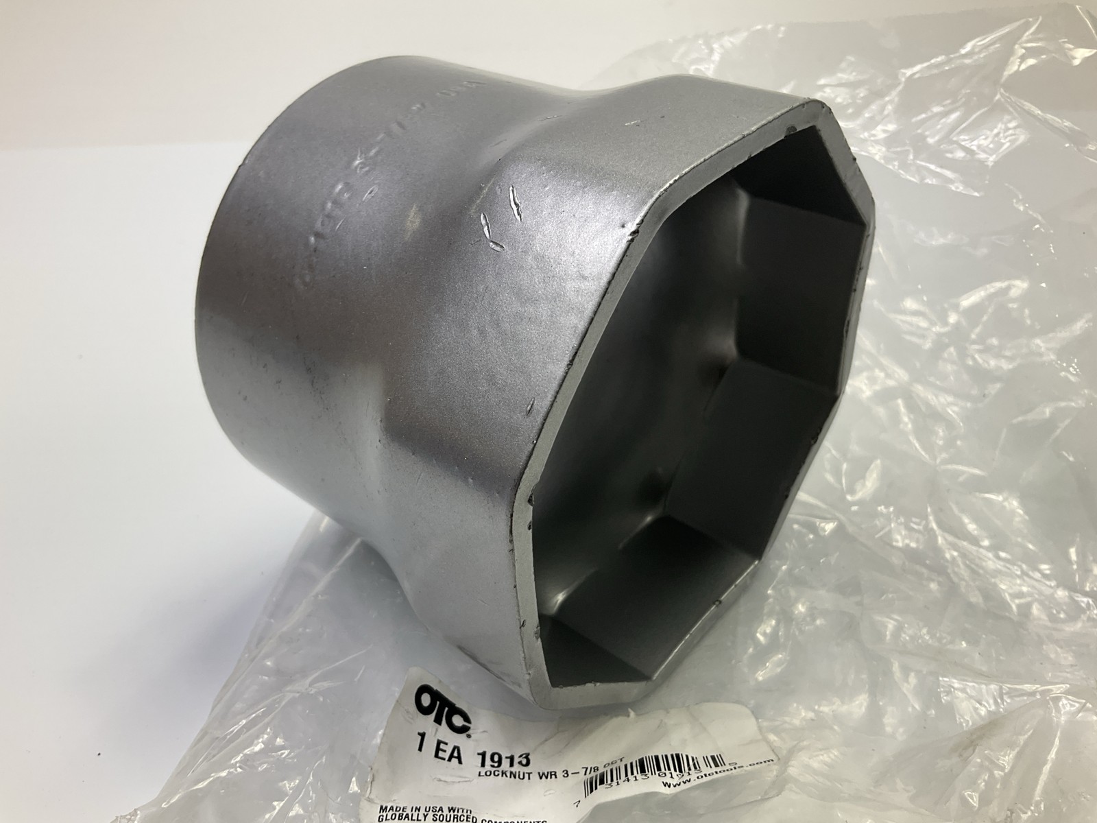OTC 1913 3-7/8″ 8pt Wheel Bearing Axle Locknut Socket 3/4″ Drive
