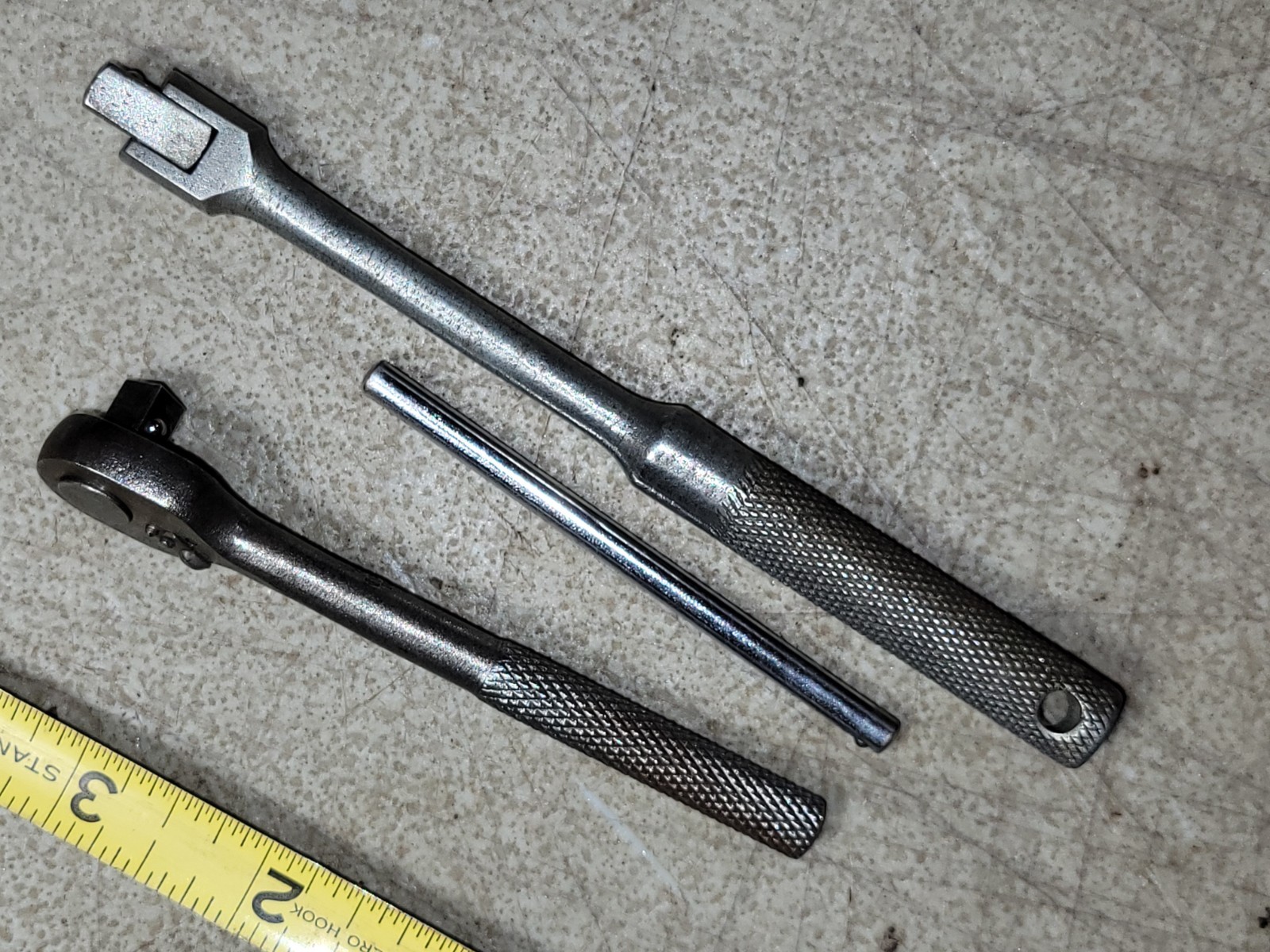 Rare Old Plomb 4751 1/4″ Micro Head Ratchet Socket Wrench working great breaker