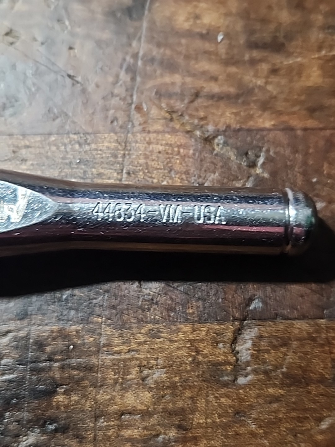 Craftsman 44834 – VM – USA 3/8 Drive Flex Head Stubby Ratchet