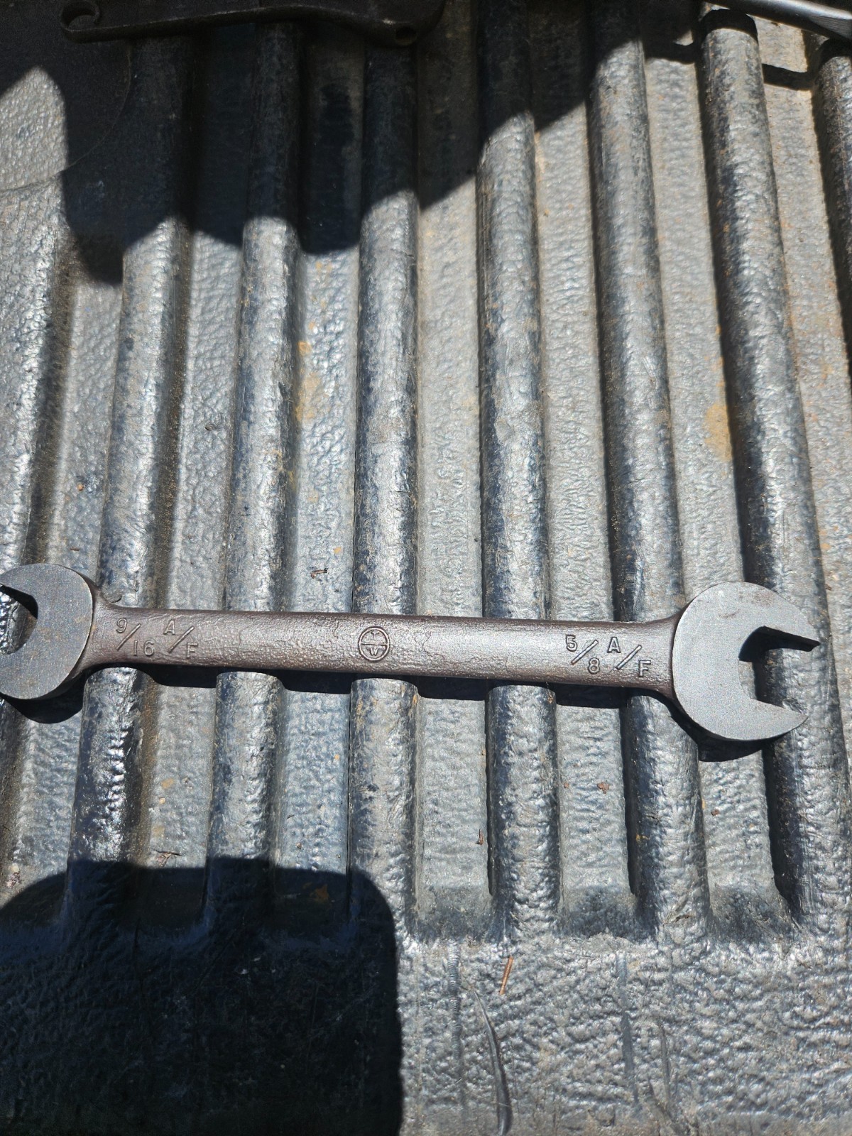 JAGUAR 9/16″ 5/8″ open end wrench T/W Good shape almost NOS