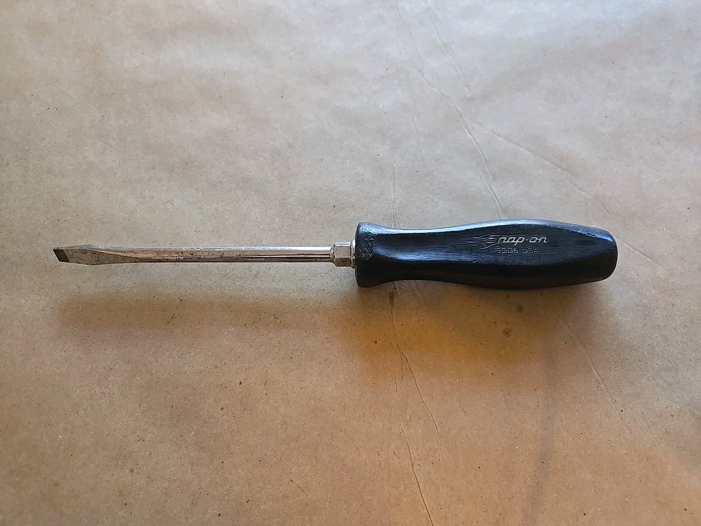 Snap On 5/16″×6″ Blade Screwdriver Black Hard Handle USA SDD6