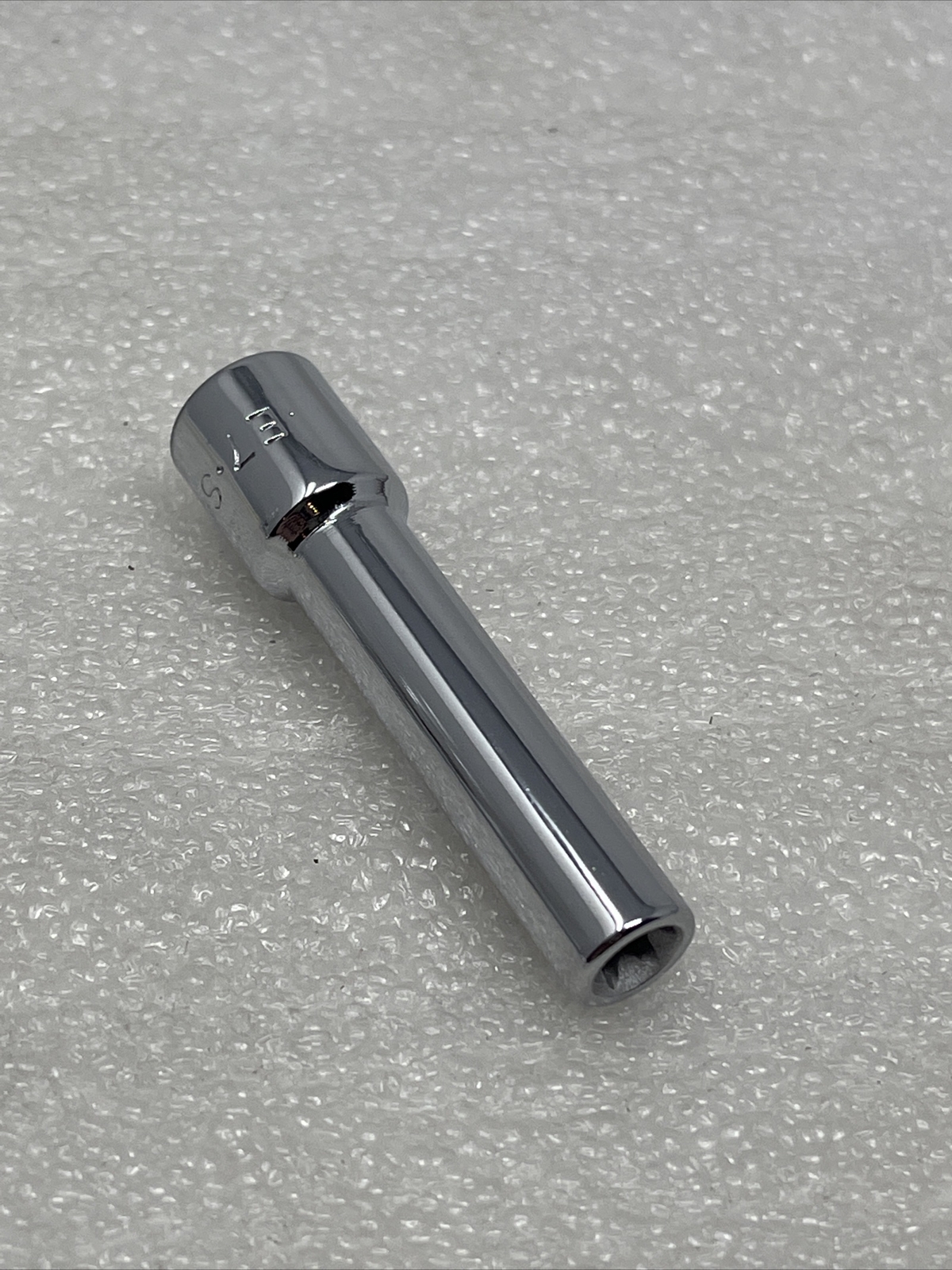 E7 SK Hand Tools 44957, 1/4″ Drive Metric Deep Female Inverted Torx Socket, USA