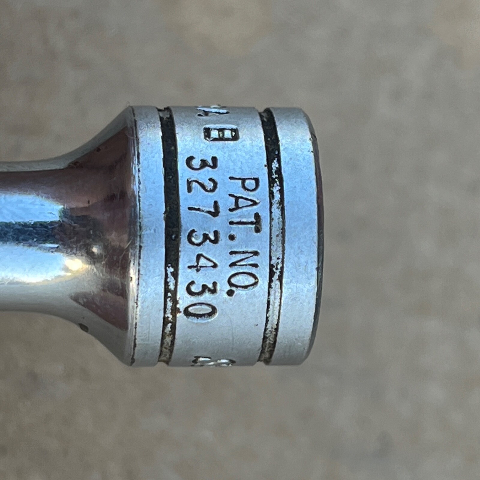 Snap On SFS081 1/4” inch SAE 3/8” Drive 6 Point Deep Socket – a