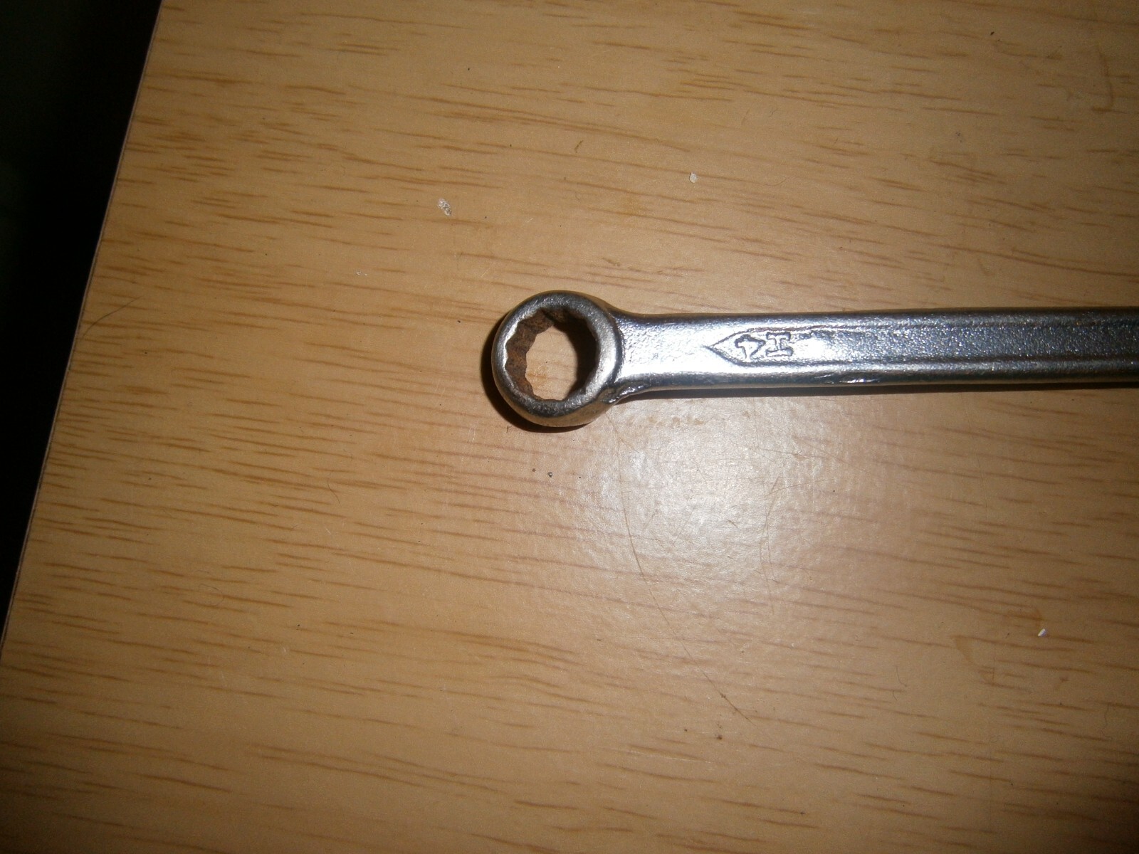 Vintage silver tone spanner. 10 mm both ends (E6b)