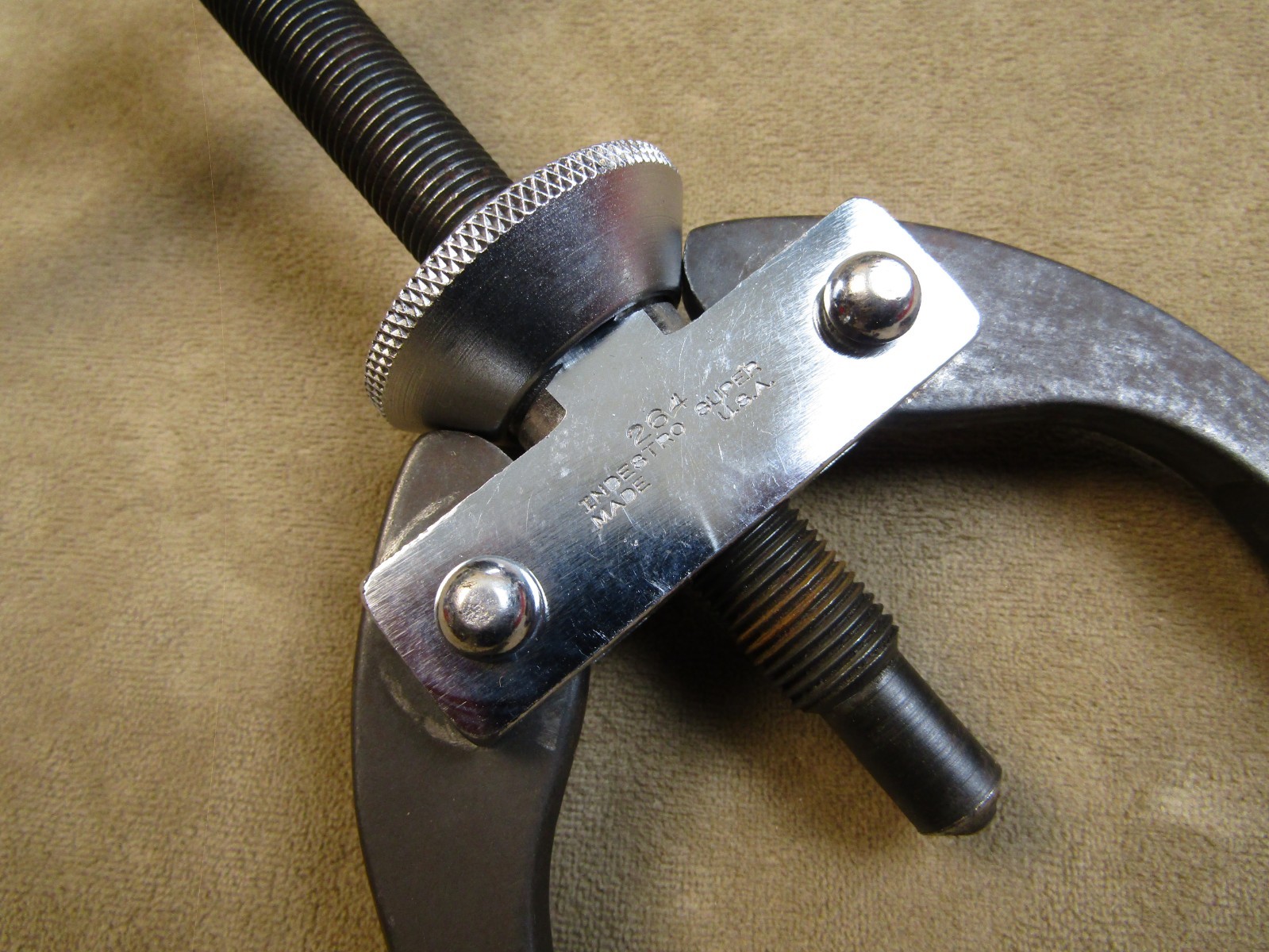 NICE! INDESTRO SUPER USA NO.264 2-JAW GEAR BEARING PULLER PULLEY REMOVER TOOL