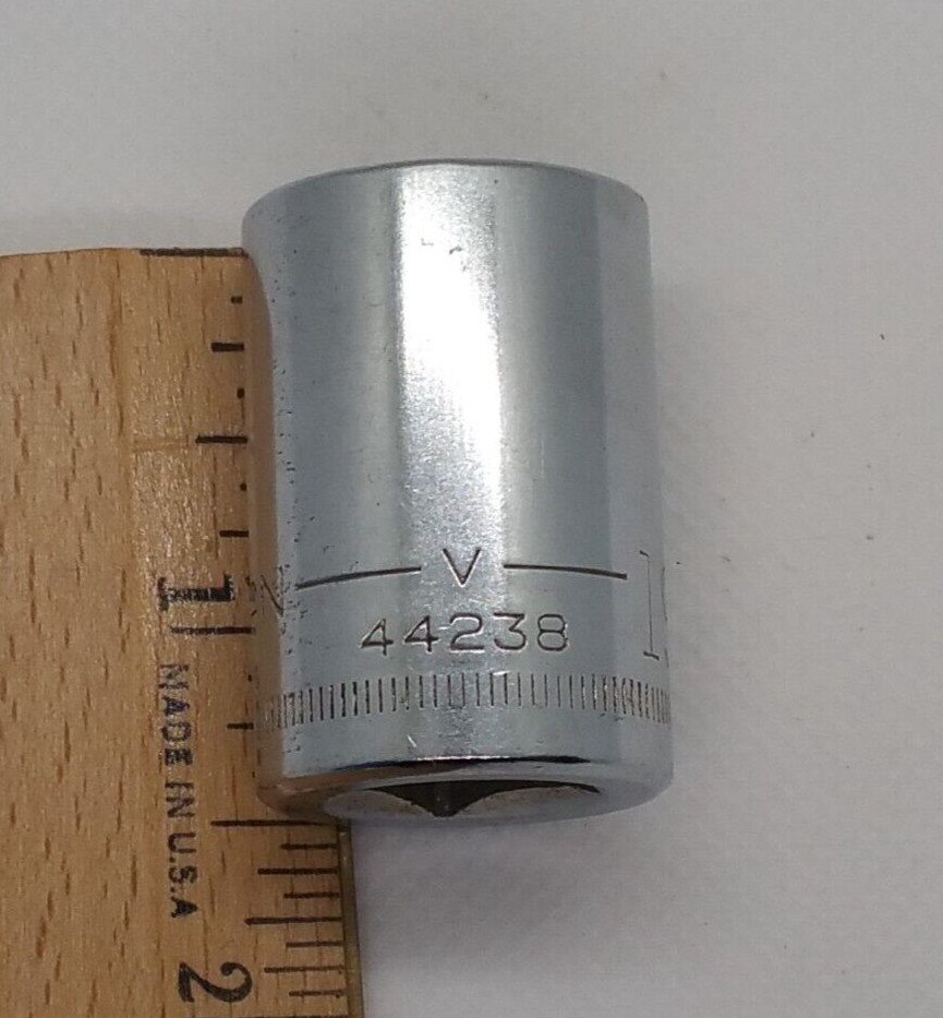 Craftsman 1/2″ Drive 19MM 12 Point Shallow Socket Metric V 44238 USA NOS