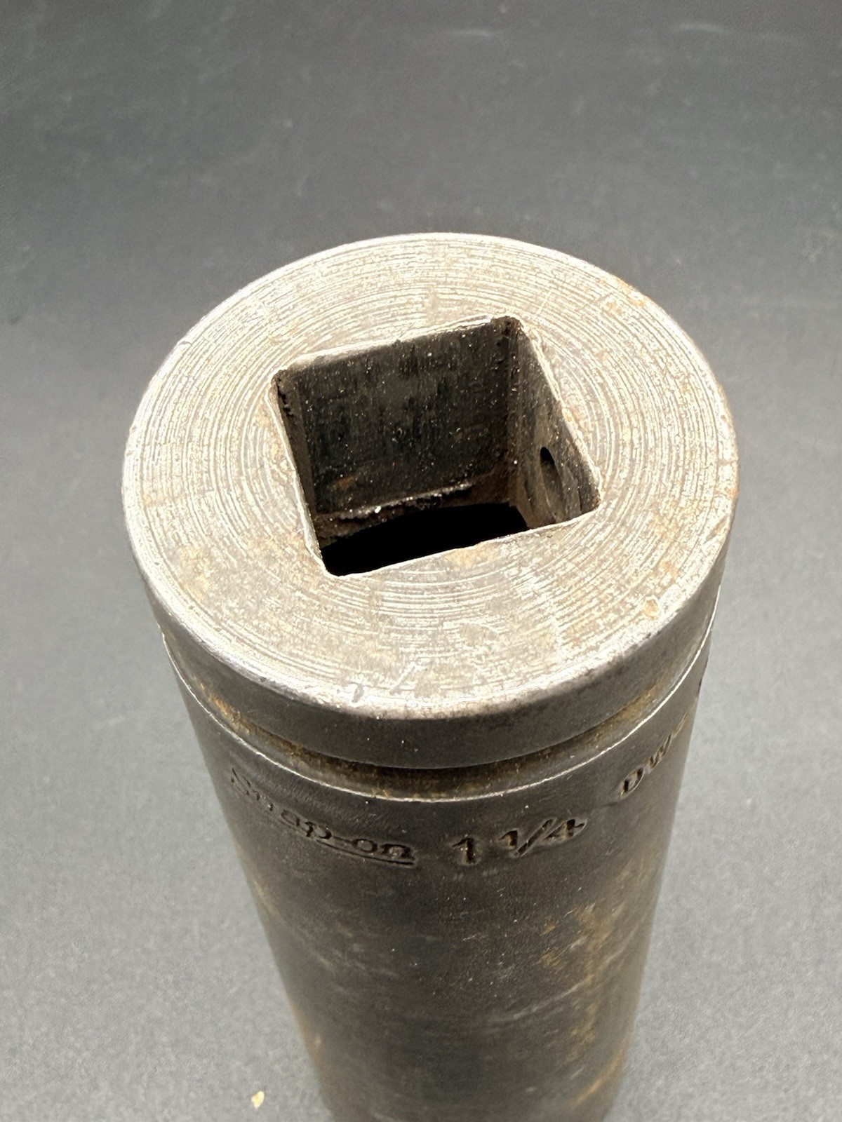 Snap-On Tools DW402A Impact Dayton 1-1/4″ Lug Nut Socket 3/4” Drive