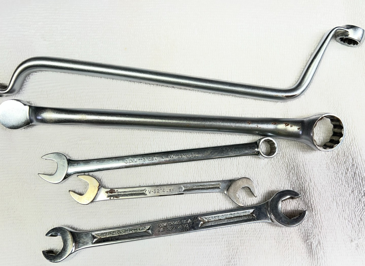 Snap on Wrenches Various Styles and Sizes Lot of 5