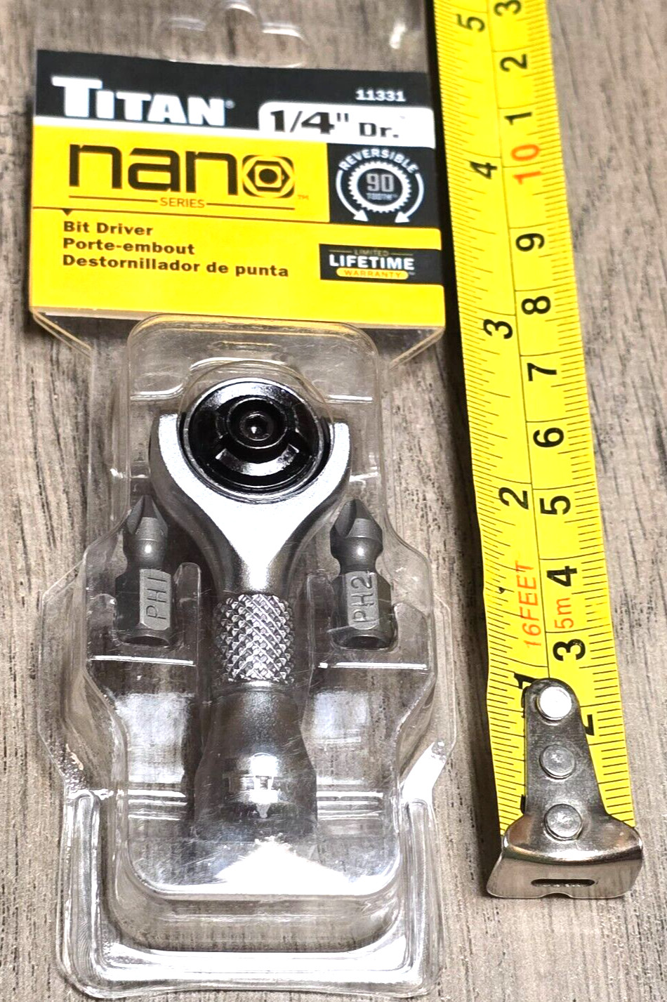 New Titan 1/4″ Hex Bit Nano Ratchet Reversible w/Roto Flex Head & bits #11331