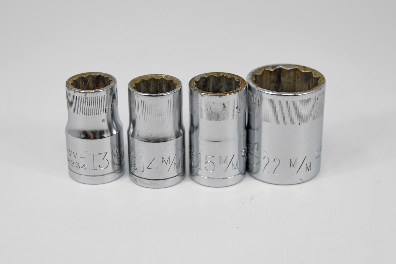 Lot of 4 Craftsman Tools VV Series Sockets 13 14 15 22 mm Metric 1/2″ Drive USA