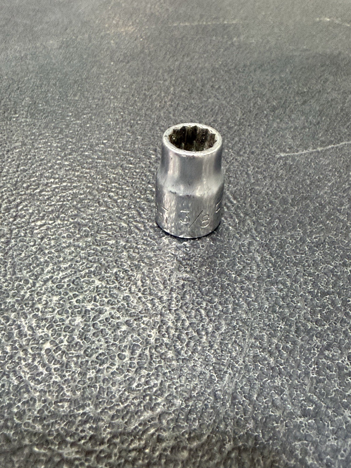 Vtg 3/8″ Craftsman VV-Series Part 44331 – 3/8″ Drive 12-Point Socket USA Made