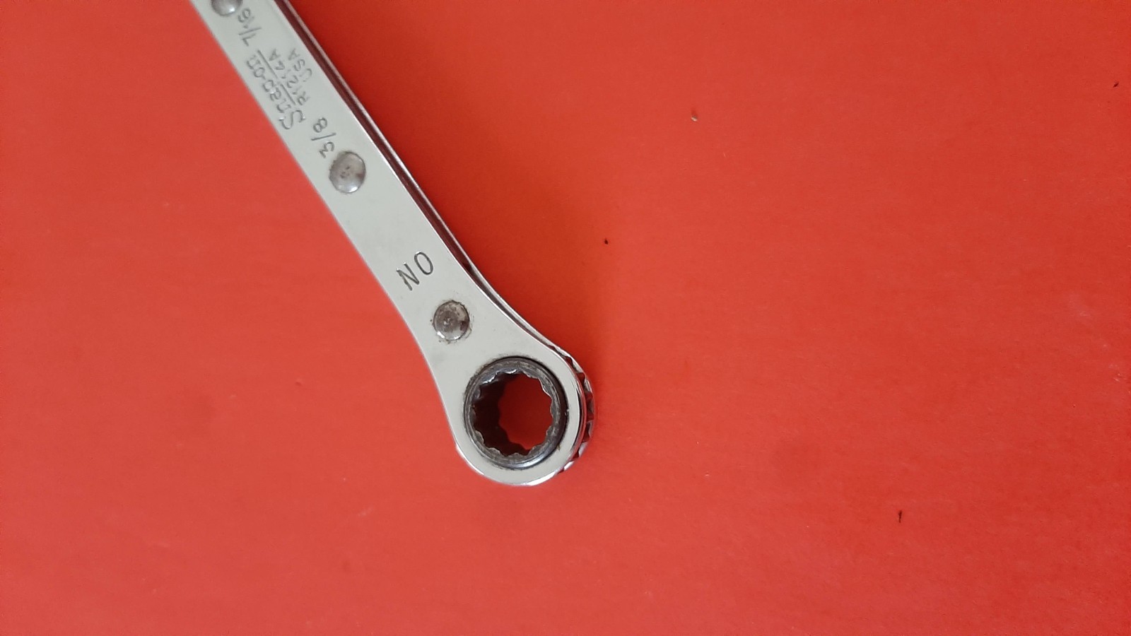 Snap-on Tools USA 3/8 x 7/16″ Double Box Ratcheting Wrench R1214A Owner Mark