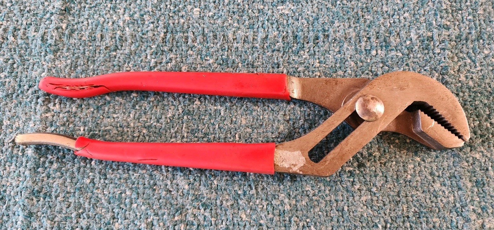 BLUE POINT CHN 430 10″ CHANNELOCK SLIP-JOINT PLIERS USA! Grind Marks Torn Grips.