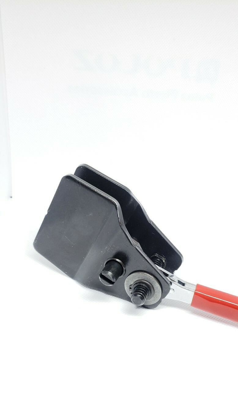 Snap On Tools Ratcheting Brake Caliper Spreader BTCP400 Pad Install Tool New!!!!