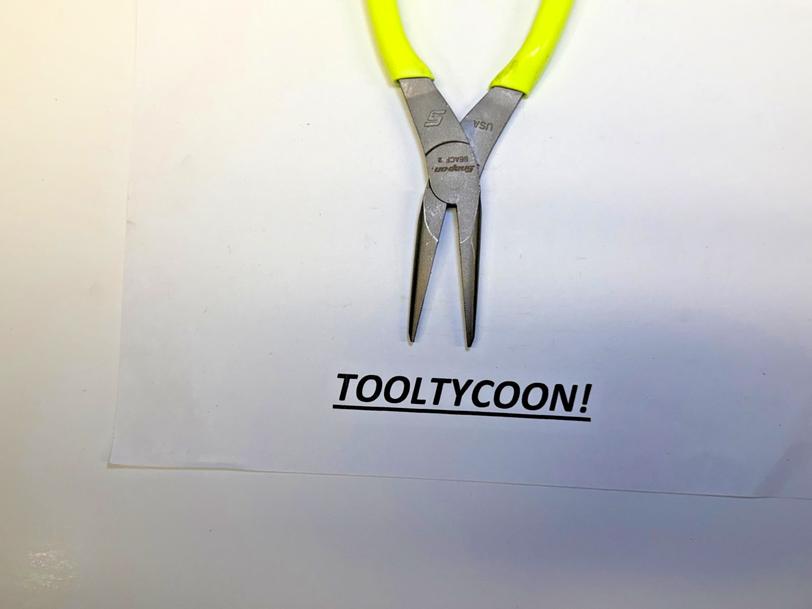 Snap-On Tools USA NEW HIVIZ Soft Grip 8″ Talon Grip Needle Nose Pliers 96ACFHV