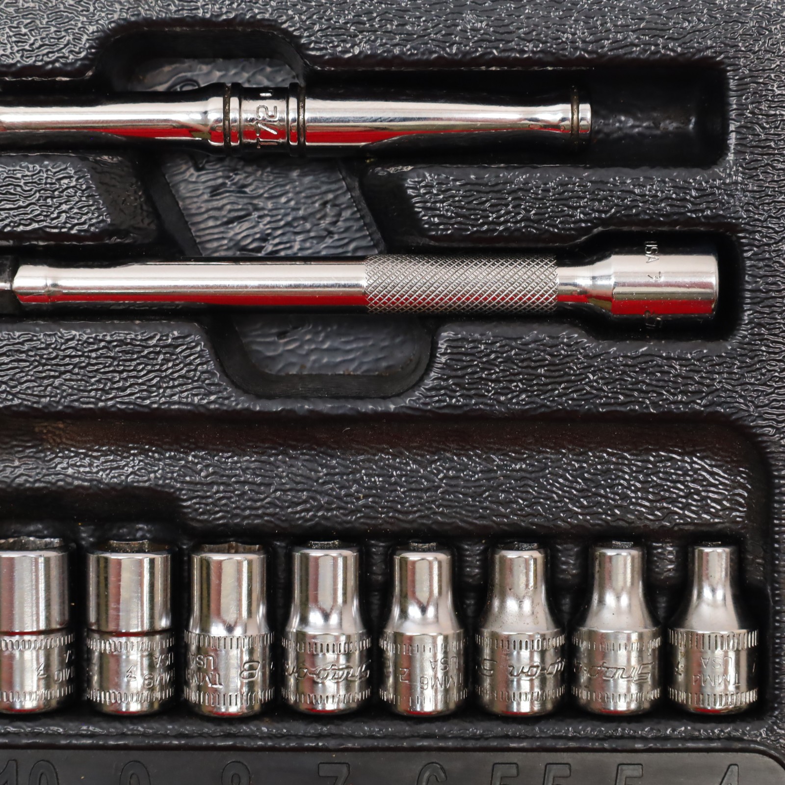 Snap-on Tools 117TMM 17-Piece 1/4″ 6-Point Metric Socket Starter Set