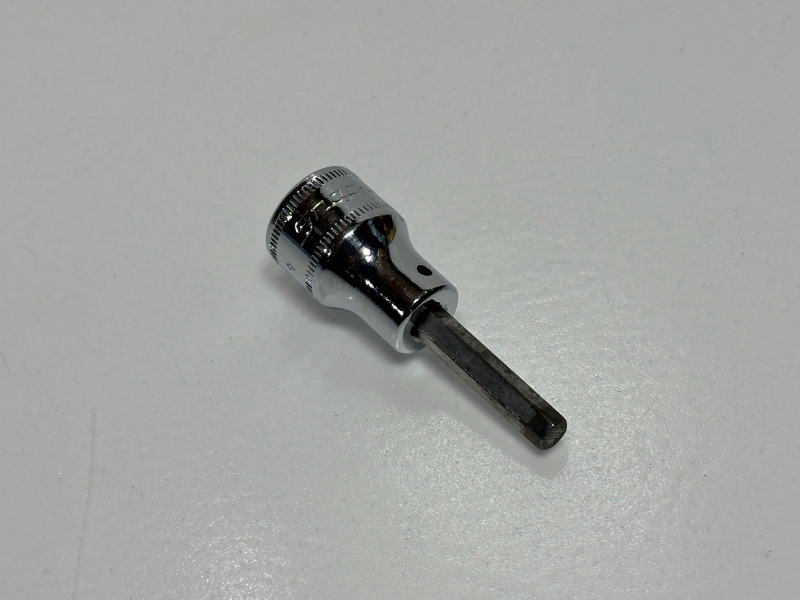🇺🇸 Snap On Tools USA 5mm Allen Hex Bit Socket Driver, 3/8″ Drive, FAM5A