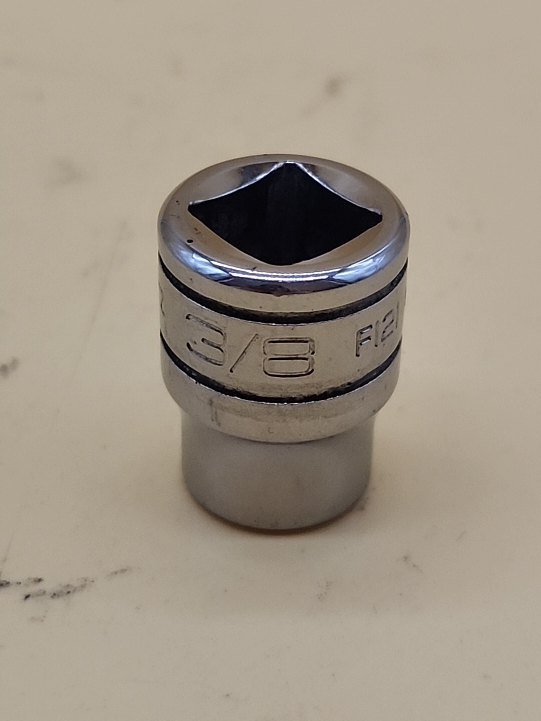 Snap-on Tools 3/8″ Drive 3/8″ Socket F121 12-Point SAE USA