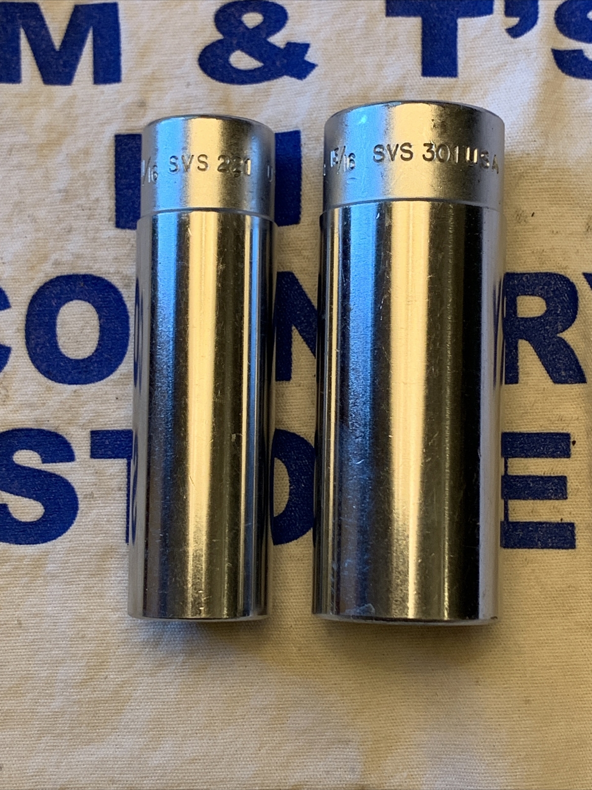 Vintage Snap-on Tools USA 1/2″ Drive 12pt Deep SAE 11/16″ & 15/16″ SVS221 SVS301