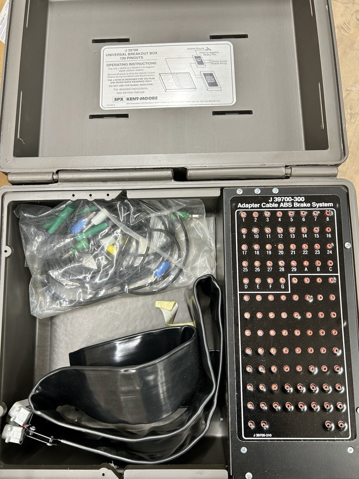 Kent-Moore J-39700 | Break-Out Box