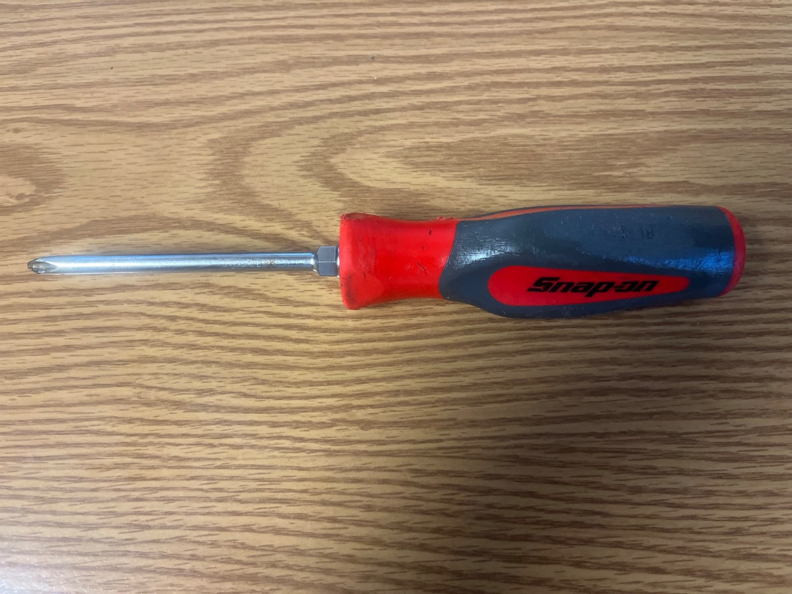 SNAP ON – SHDP421R RED/GRAY NO2 PHILLIPS COMFORT GRIP HANDLE SCREWDRIVER- LOT#47