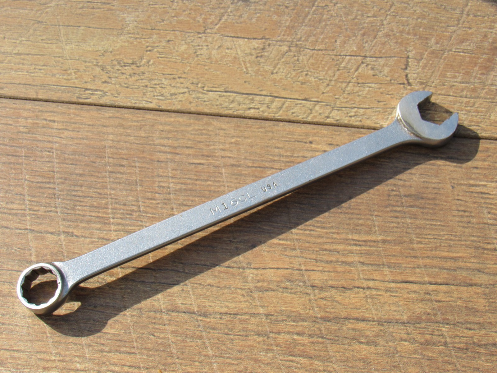 MAC TOOLS M16CL 16MM 12 POINT METRIC COMBINATION OPEN BOX END WRENCHL 16 MM USA