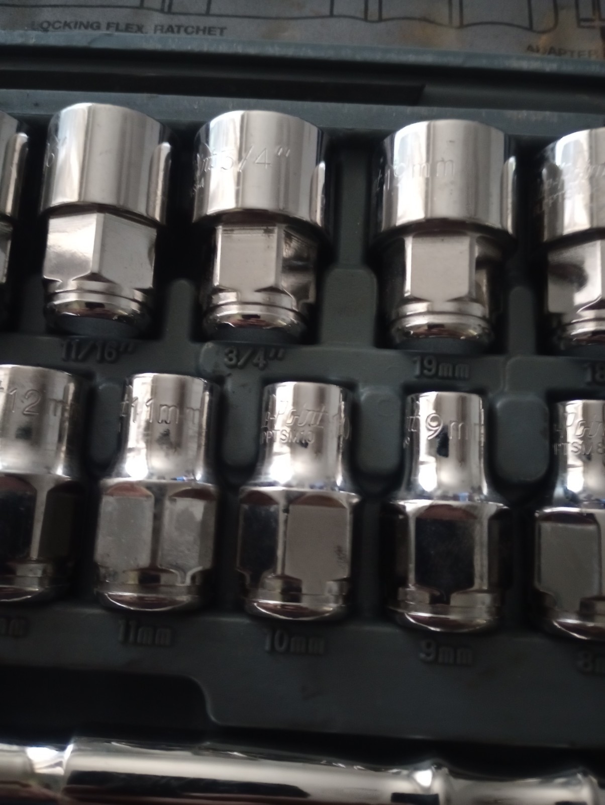 Blue-Point BLPPTSS3822 22pc 3/8″ Drive Pass Thru Socket Set