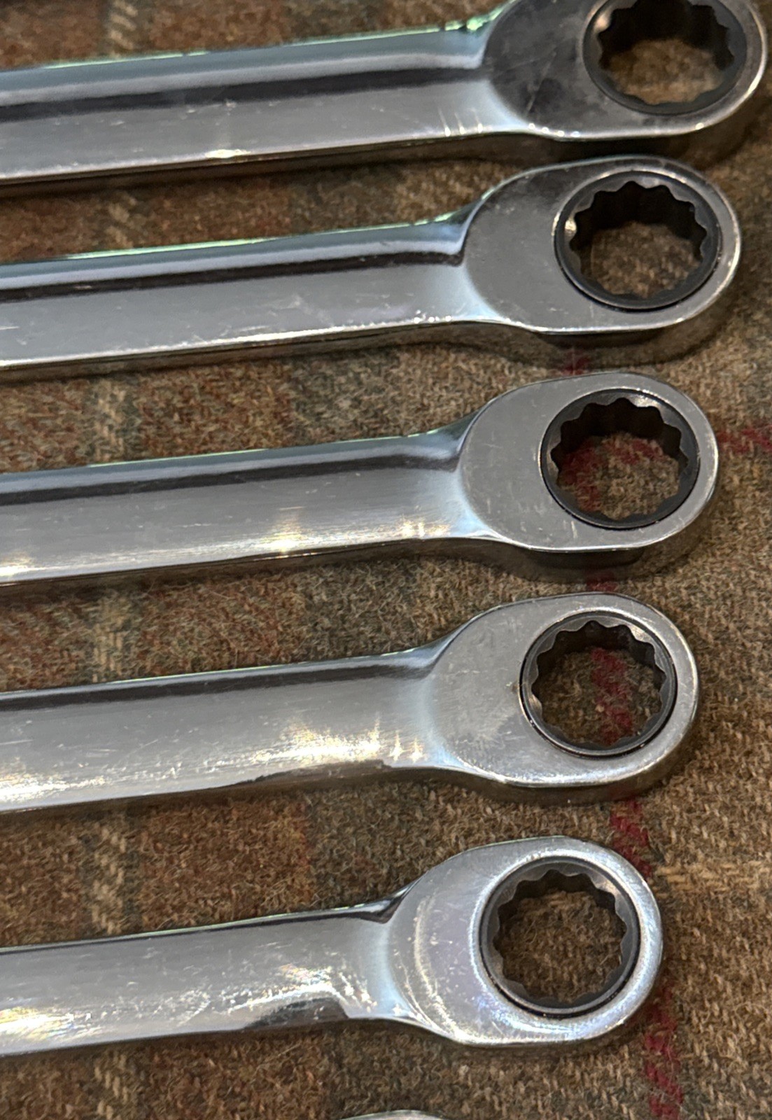 Snap-on 10pc METRIC Non-Reverse Ratcheting Combo Wrench Set SOXRM710A 10-19mm
