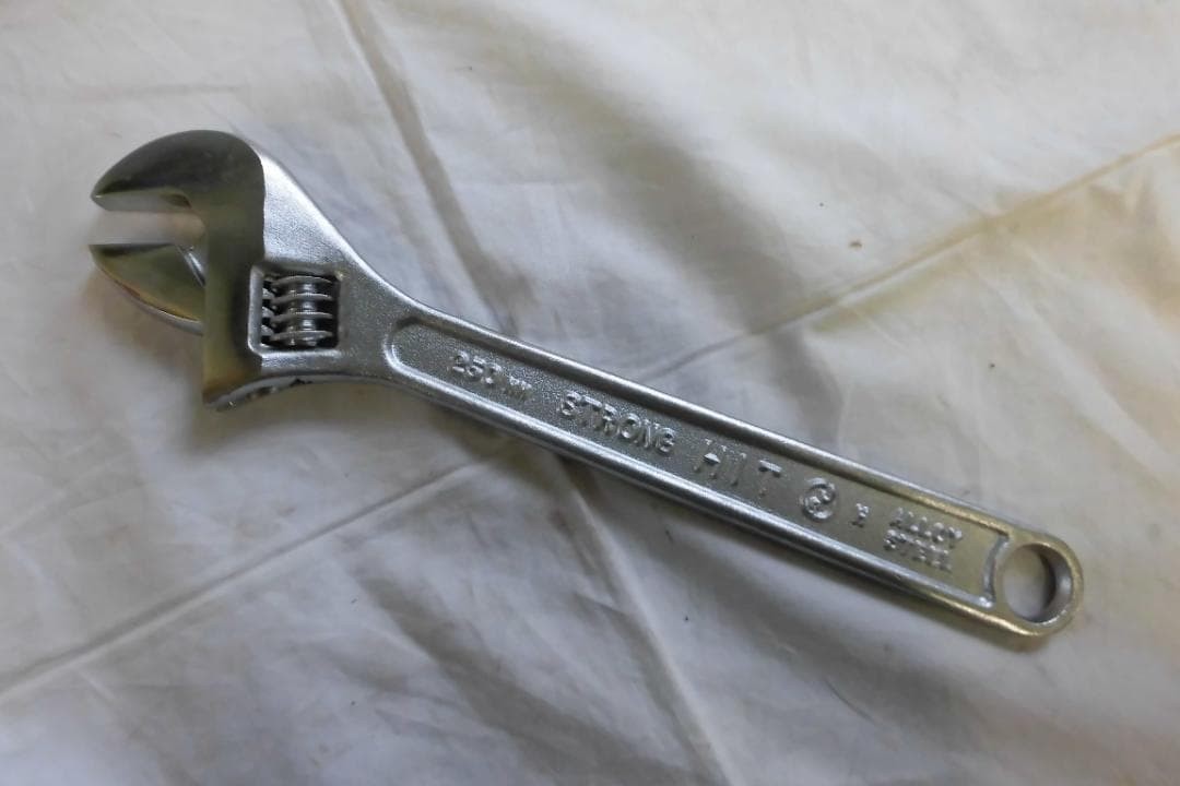 Hit Strong Monkey Wrench 250mm 6 pieces