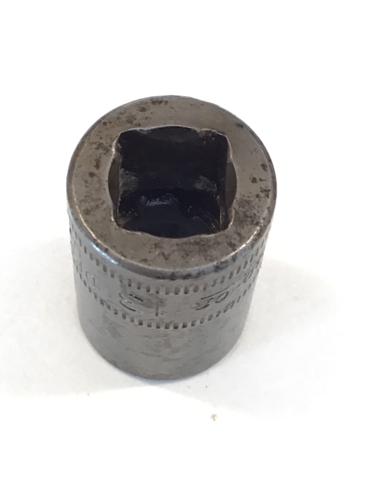 Snap On DFM13 RARE 3/8″ Drive 13MM Metric 6 Point Shallow Surface Drive Socket