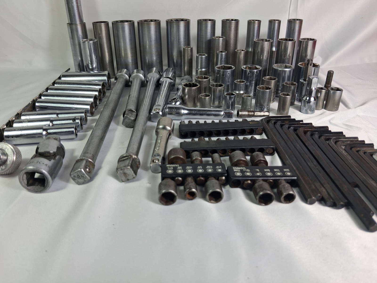 Large Mixed Socket Tool Lot Craftsman Crescent Deep Sockets Extensions Allen…