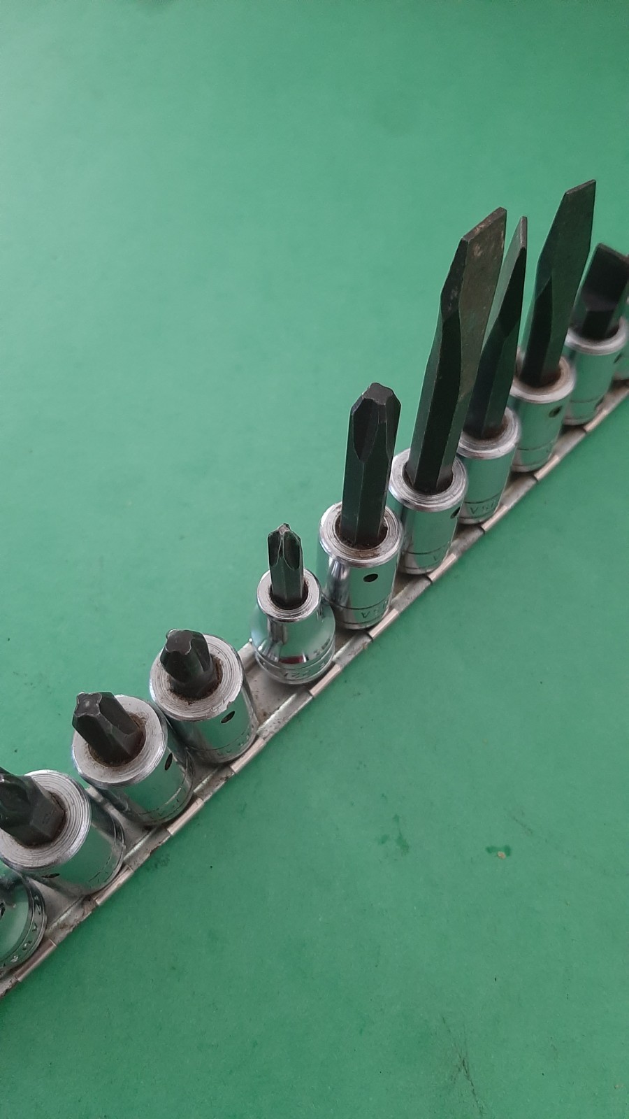 13pc Snap-on Phillips Flat Tip Slotted Head Bit Driver Socket Set 3/8″ Drive